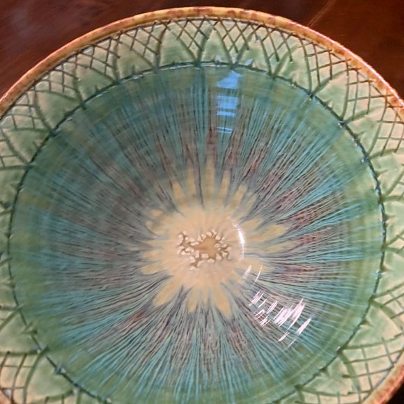 Handmade Large ceramic Serving Bowl by Blanket Creek Pottery - Picture 4 of 9